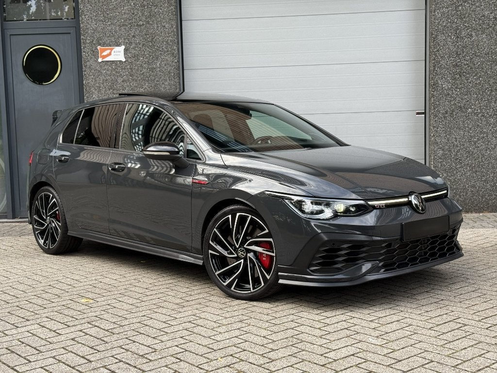 Volkswagen Golf Gti Clubsport Akra/H&K/HUD/Pano/IQ/Blackstyl, 1363 kg, Euro 6, 4 cilinders, 1984 cc