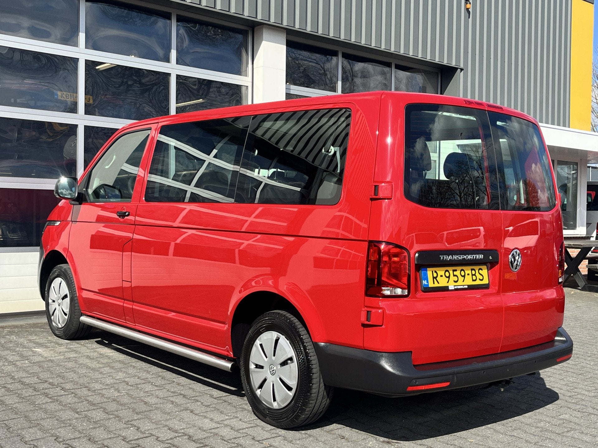 Volkswagen Transporter Kombi 2.0 TDI L1H1 Exportprijs ! 9-pe, Voorwielaandrijving, Gebruikt, 241 €/maand, Origineel Nederlands