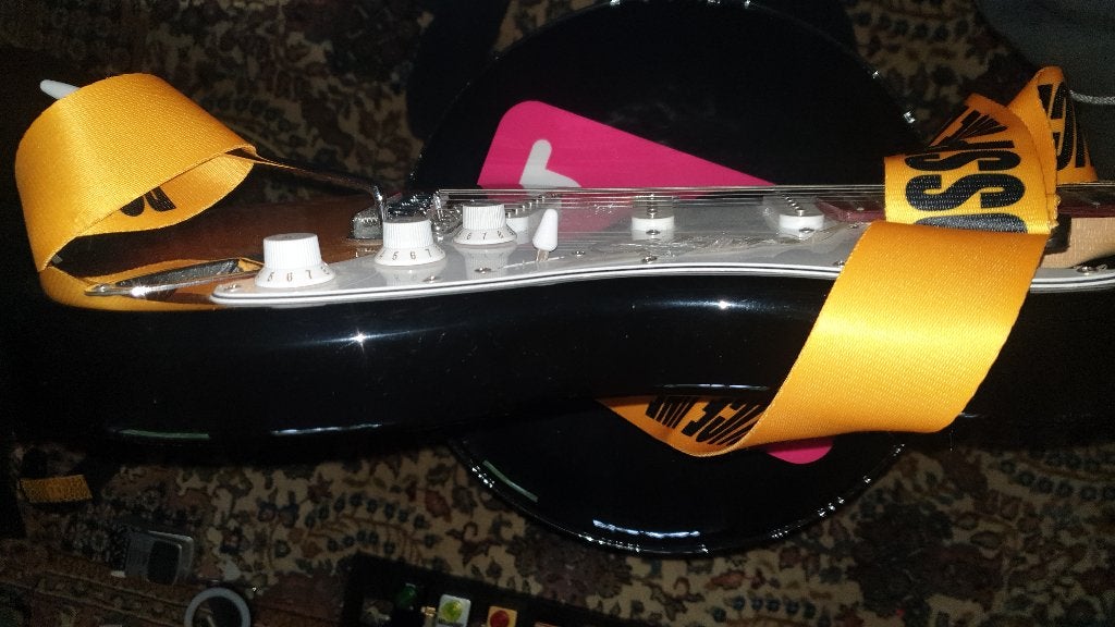 Gitaar Elektrische + 15watt Amp, Met versterker, Zo goed als nieuw, Solid body, Ophalen