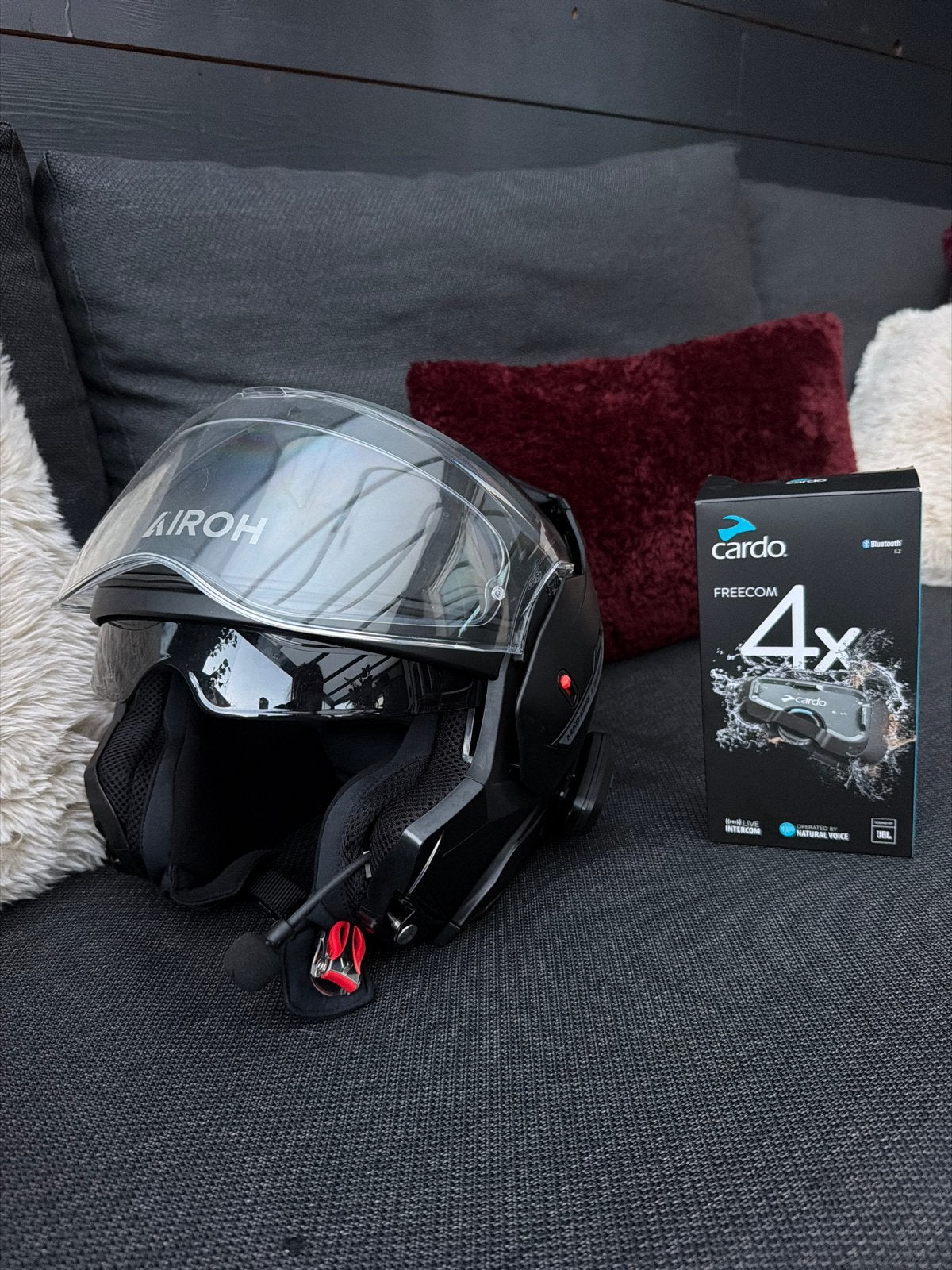 Airoh Mathisse II Systeemhelm met Cardo Freecom 4x, Systeemhelm, Heren, L, Tweedehands