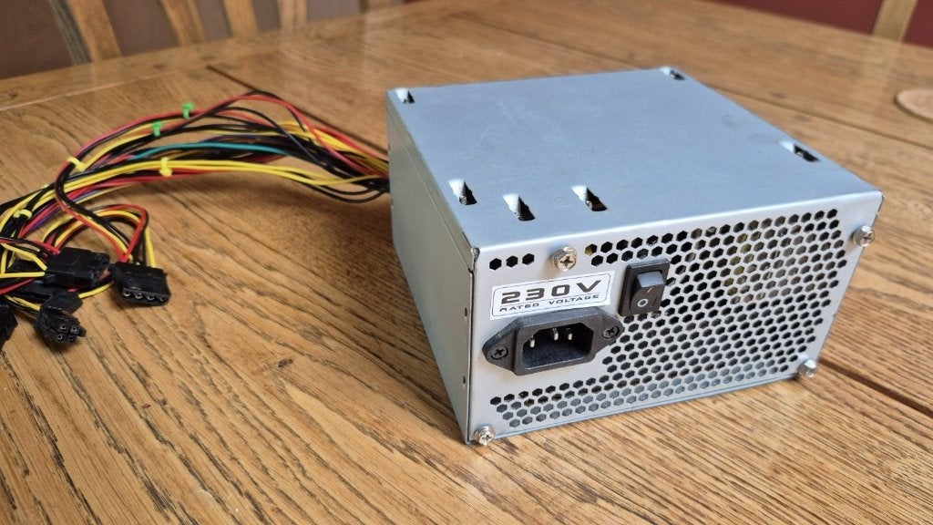 500W Codegen PC voeding, Ophalen of Verzenden, Zo goed als nieuw