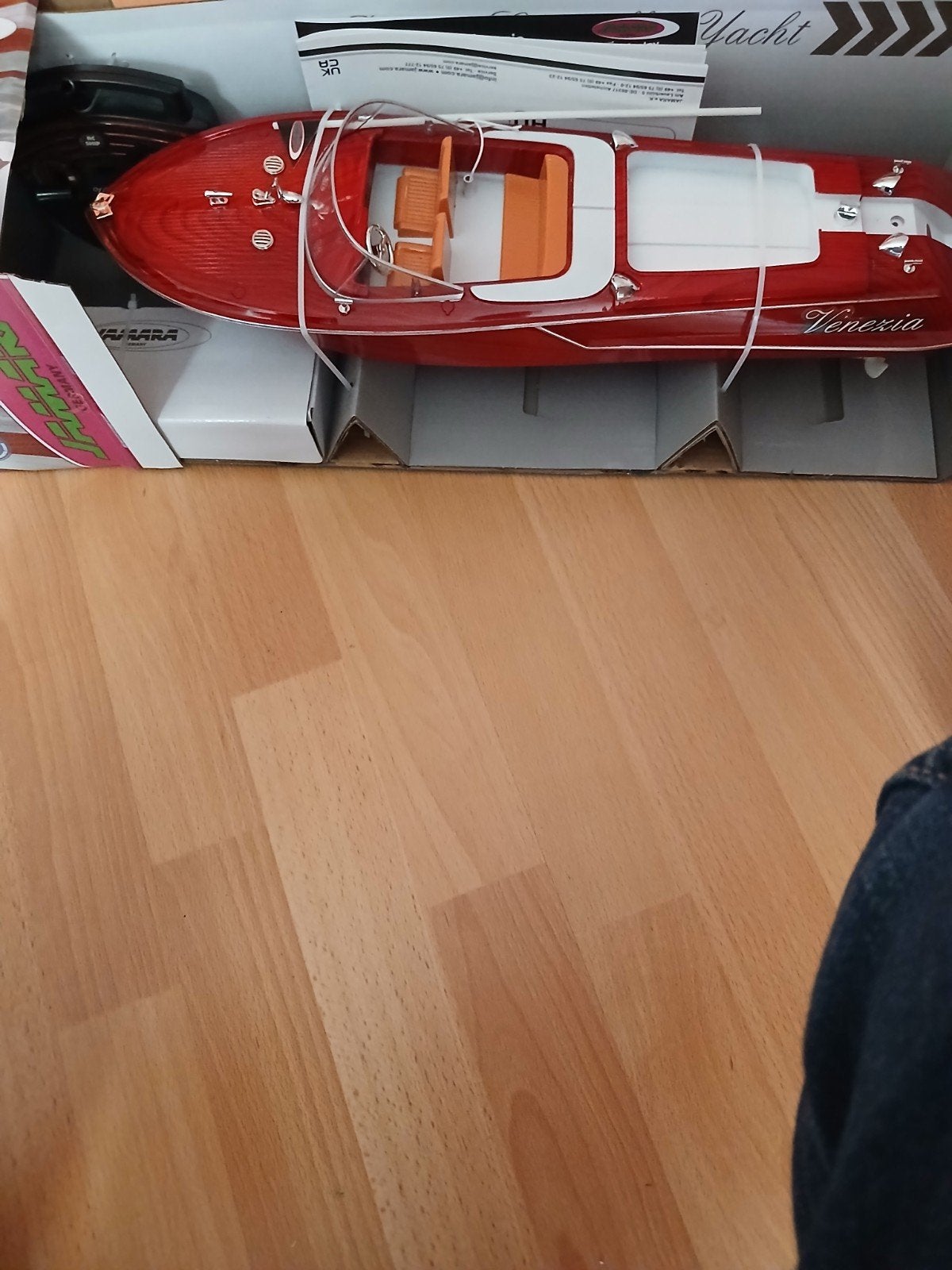 Rc boot Venezia vaarklaar nieuw in doos., Ophalen, Nieuw, Groter dan 1:32