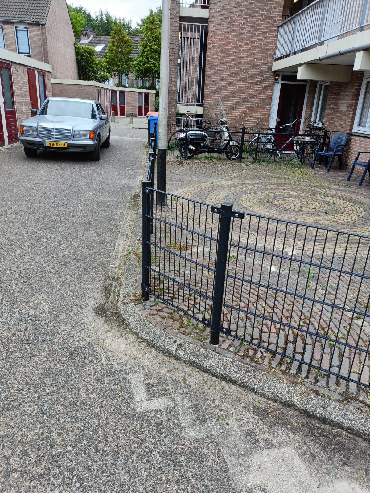 Hek werk 80 cm hoog 18 meter, Ophalen, IJzer