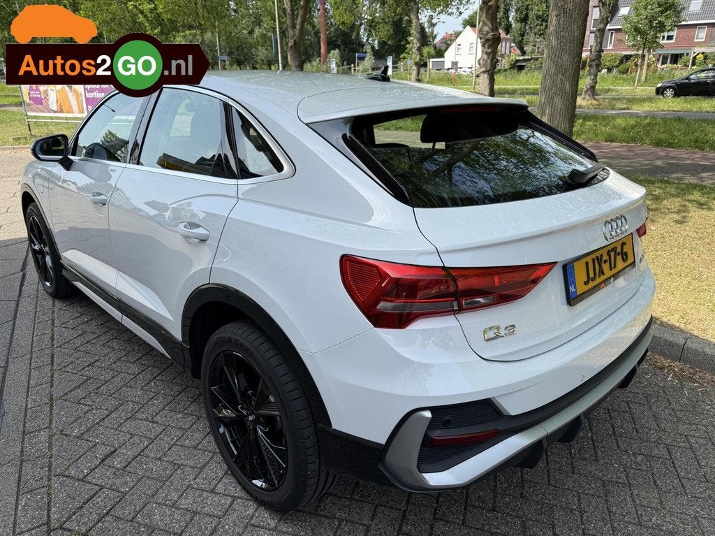 Audi Q3 45 TFSI e S edition I Leder I Apple Carplay I Navi I, Auto's, Audi, Gebruikt, Euro 6, Wit, 245 pk