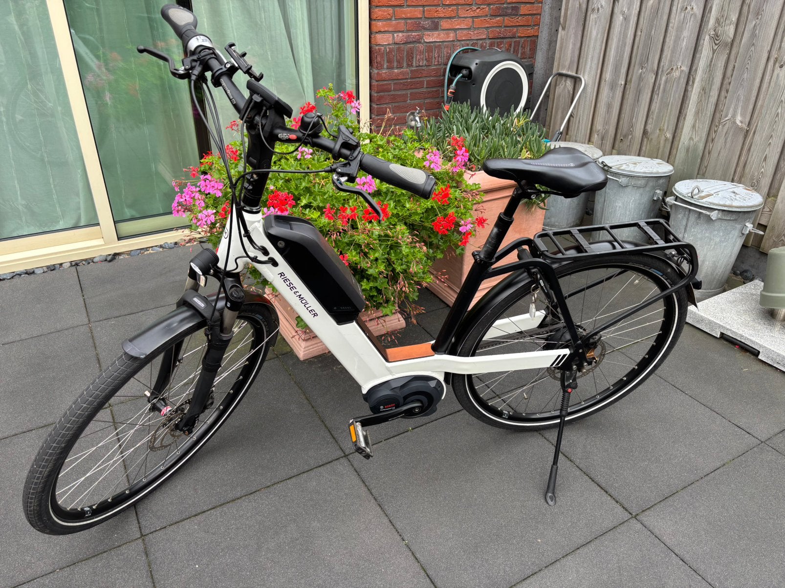 Riese mûller Nevo, Ophalen, Zo goed als nieuw, Elektrische fiets, Motor