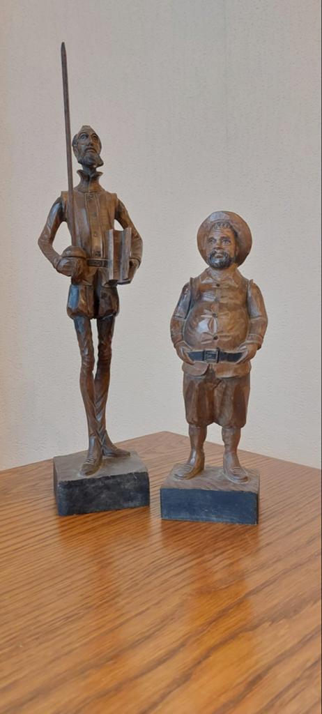 Set van 2 handgesneden houten beelden - Don Quichot en Sanch, Antiek en Kunst, Ophalen, Handgemaakt, 20 - 50 cm, Beeld