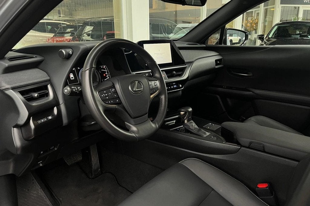 Lexus UX 250h F Sport Line | CAMERA | ADAPTIVE | KEYLESS | C, Auto's, Lexus, Gebruikt, 4 cilinders, Leder, Bedrijf