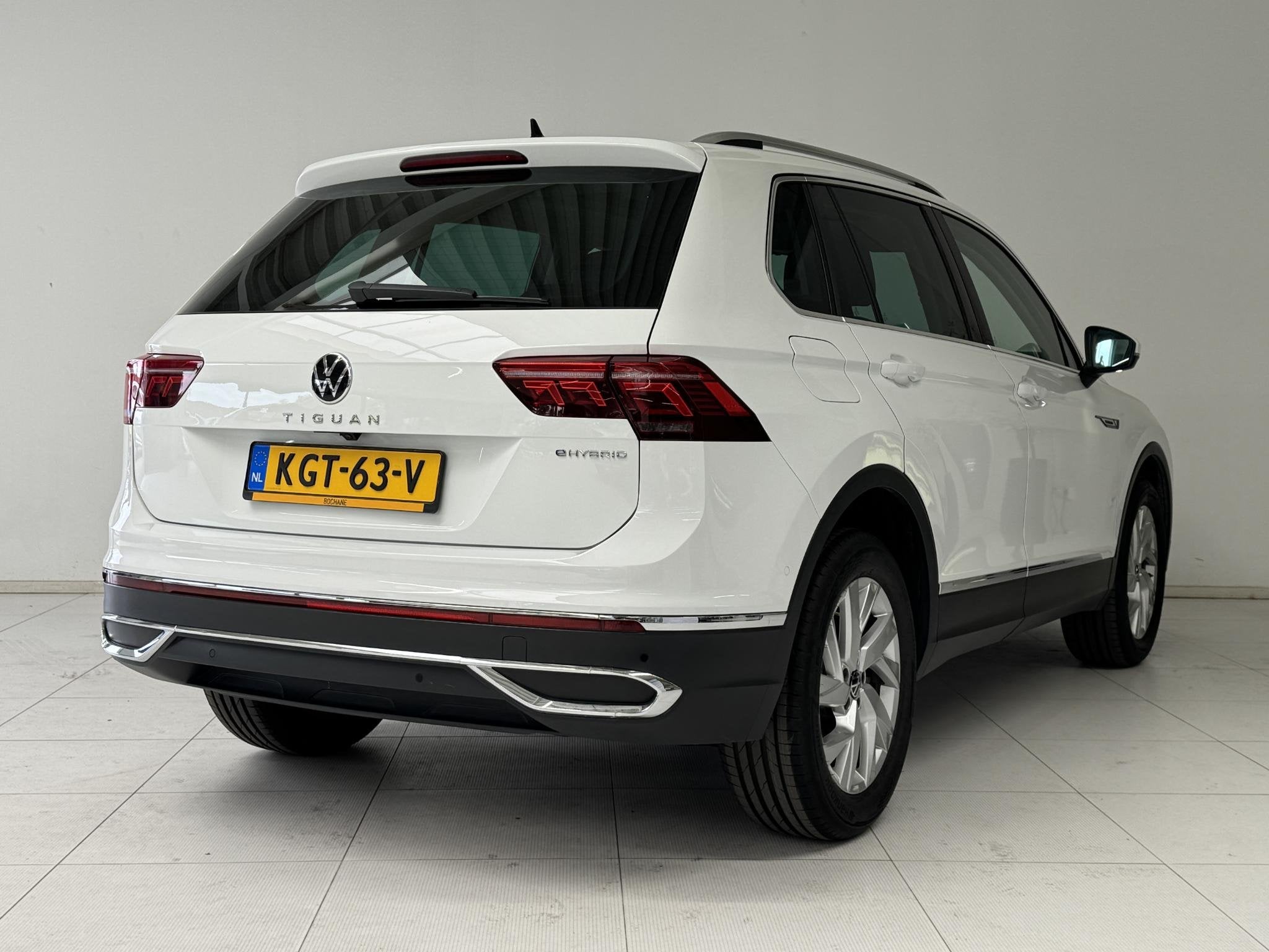 Volkswagen Tiguan 1.4 TSI eHybrid Elegance | SOH 97% | Navig, Auto's, 1716 kg, Stof, 4 cilinders, Met garantie (alle)