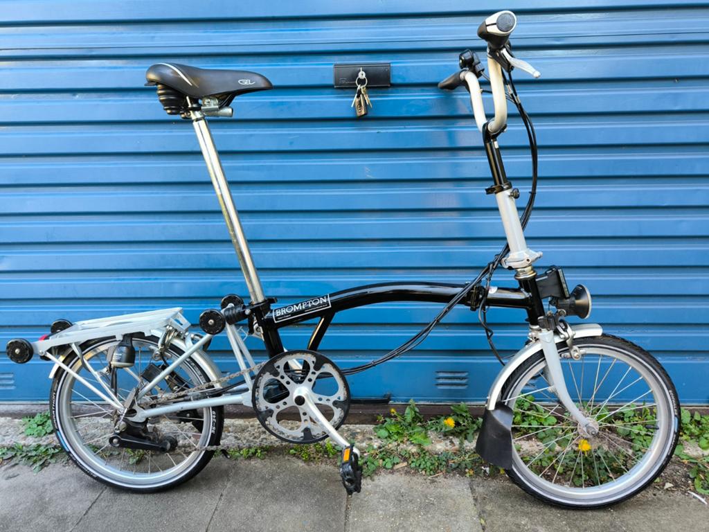 Brompton Vouwfiets met 6 versnellingen - Zo Goed Als Nieuw, Brompton, 16 tot 18 inch, Versnellingen, Ophalen of Verzenden