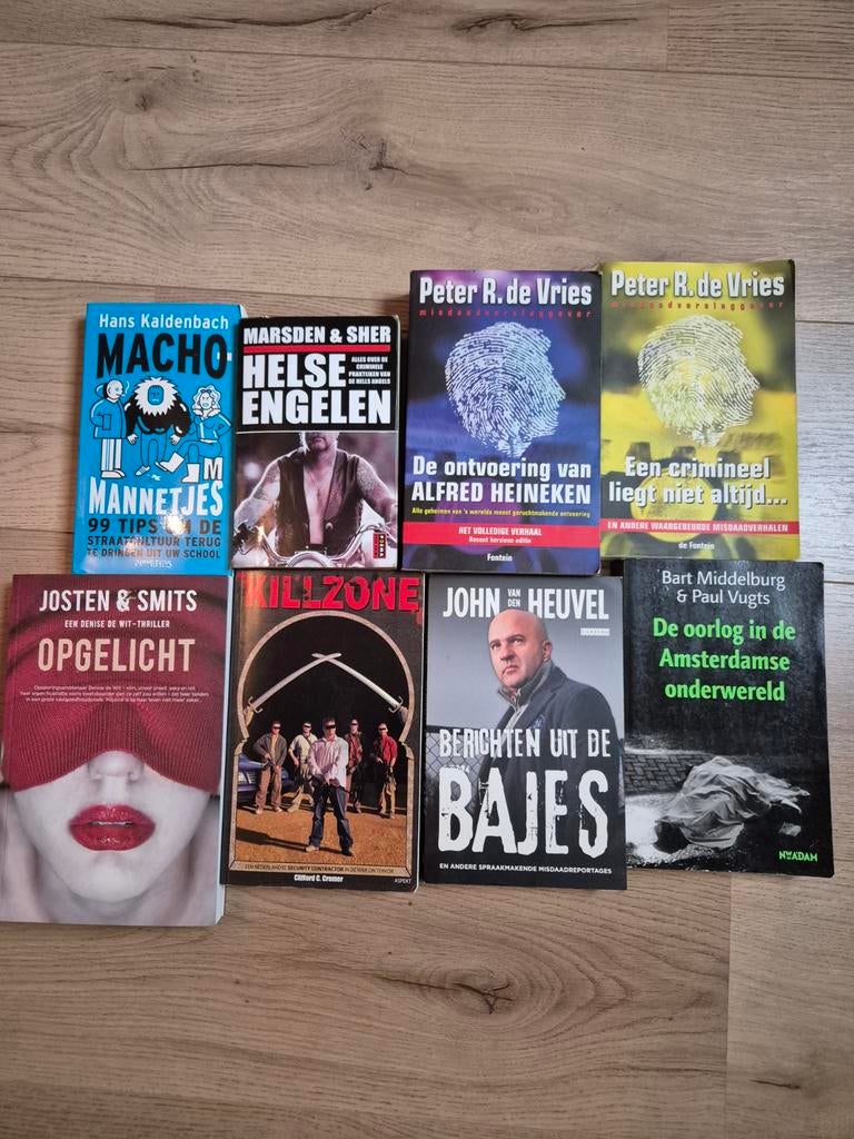 Verschillende boeken, Crime, misdaad, John van den Heuvel, Boeken, Ophalen of Verzenden, Gelezen, John van den Heuvel, Peter R. de Vries