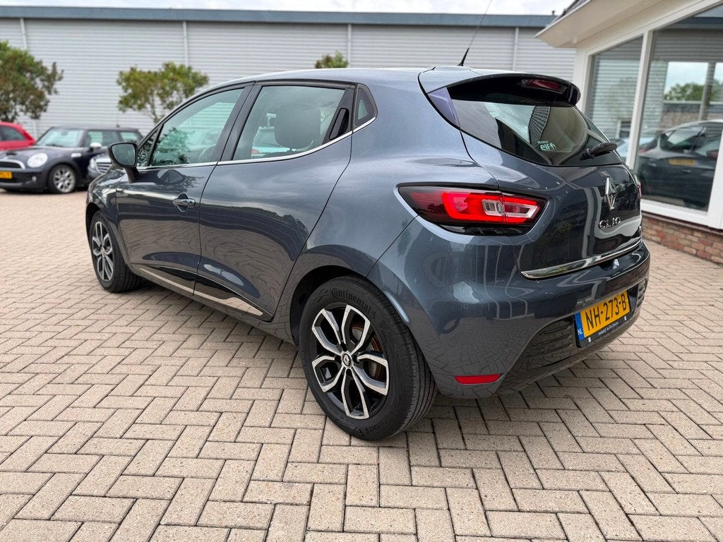 Renault Clio /0.9 TCe Intens/ Camera/ Carplay/ Keyless/ Leer, Auto's, Voorwielaandrijving, 898 cc, Gebruikt, 49 €/maand