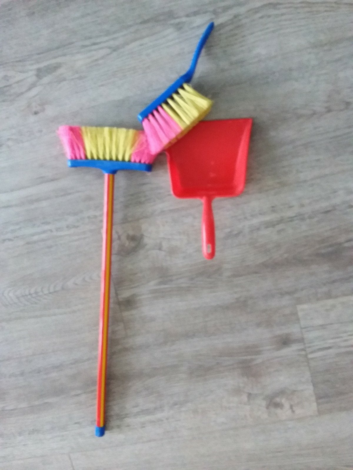 3 dlg setje : veger handveger en opveeg"blik" kunststof, Ophalen