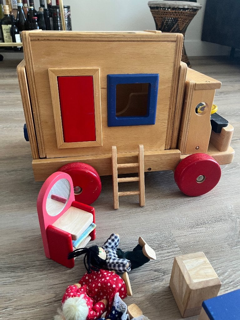 Houten poppenwagen, Kinderen en Baby's, Speelgoed | Houten speelgoed, Ophalen, Zo goed als nieuw, Duw- of Trekspeelgoed