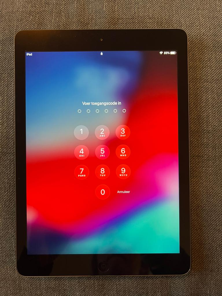 IPad Air 2013, Computers en Software, Apple iPads, 10 inch, Gebruikt, Apple iPad Air, Ophalen of Verzenden
