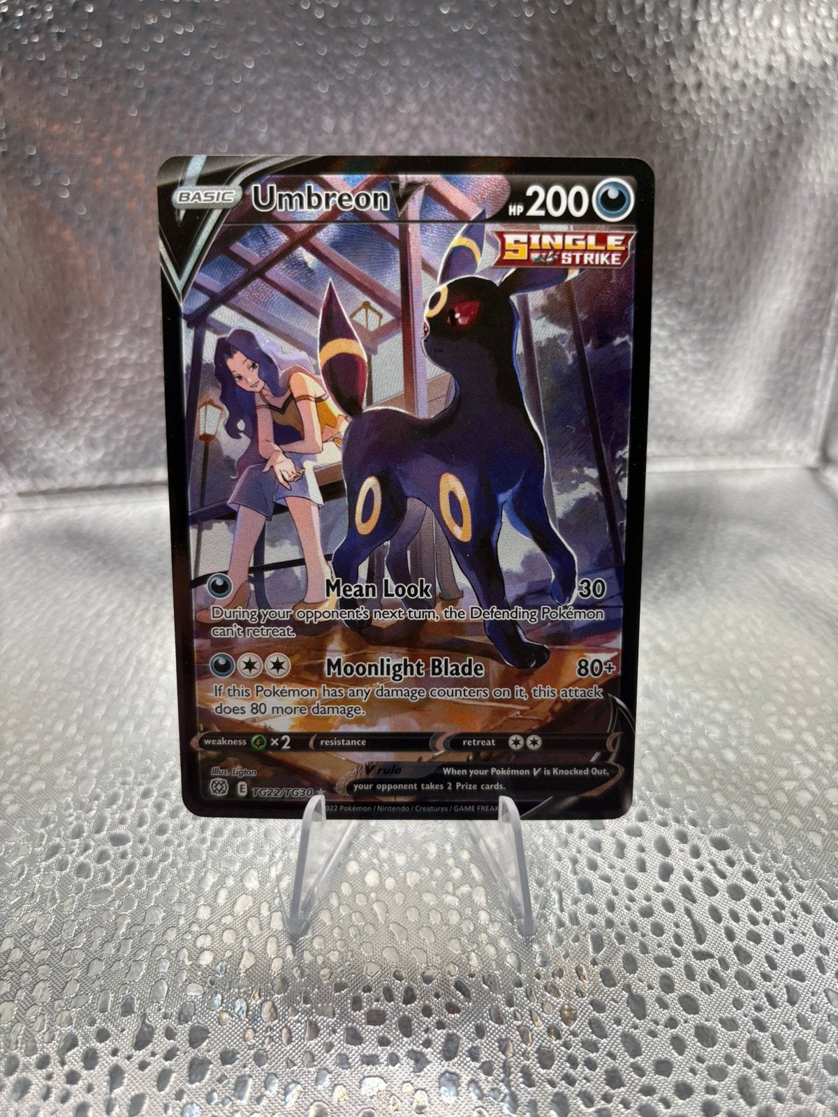 Umbreon V (BRS TG22) Brilliant Stars - Singles, Ophalen of Verzenden, Zo goed als nieuw, Losse kaart