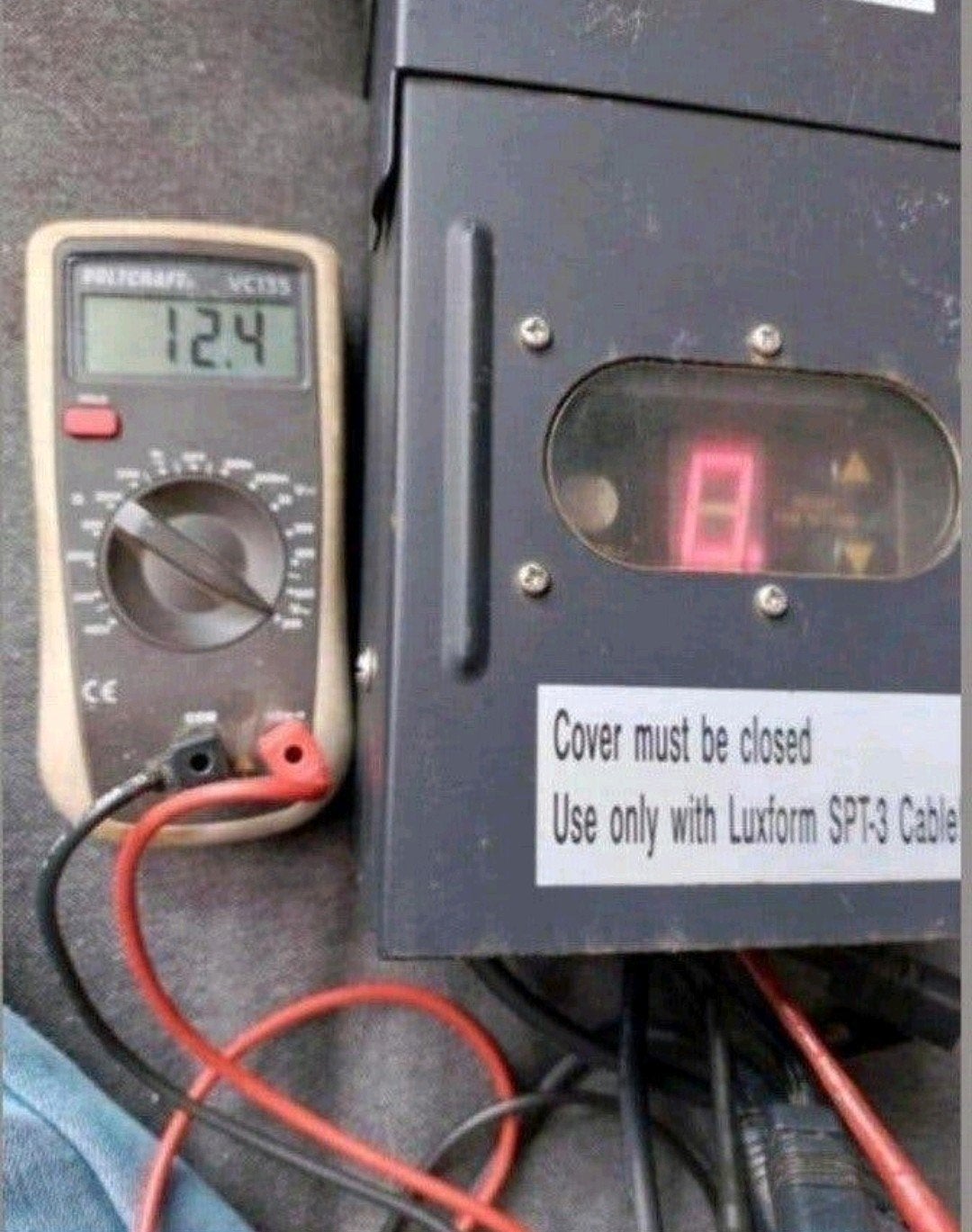 Travo Omvormer 220v 12v met timer licht sencor
Zo op mn pad, Gebruikt, Minder dan 50 watt, Overige typen, Ophalen of Verzenden