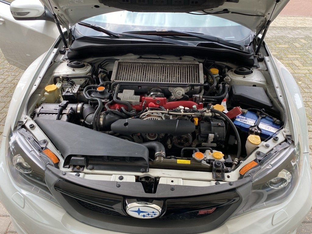 Foto 32 van Subaru WRX STI 2.5 T Sport PARELMOER METALIC DEALER ONDERHOU