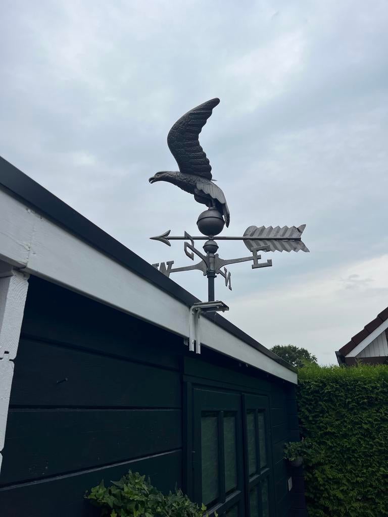 Windwijzer met koperen adelaar - Mooi decoratief stuk, Tuin en Terras, Windwijzers en Windmolens, Ophalen of Verzenden, Gebruikt
