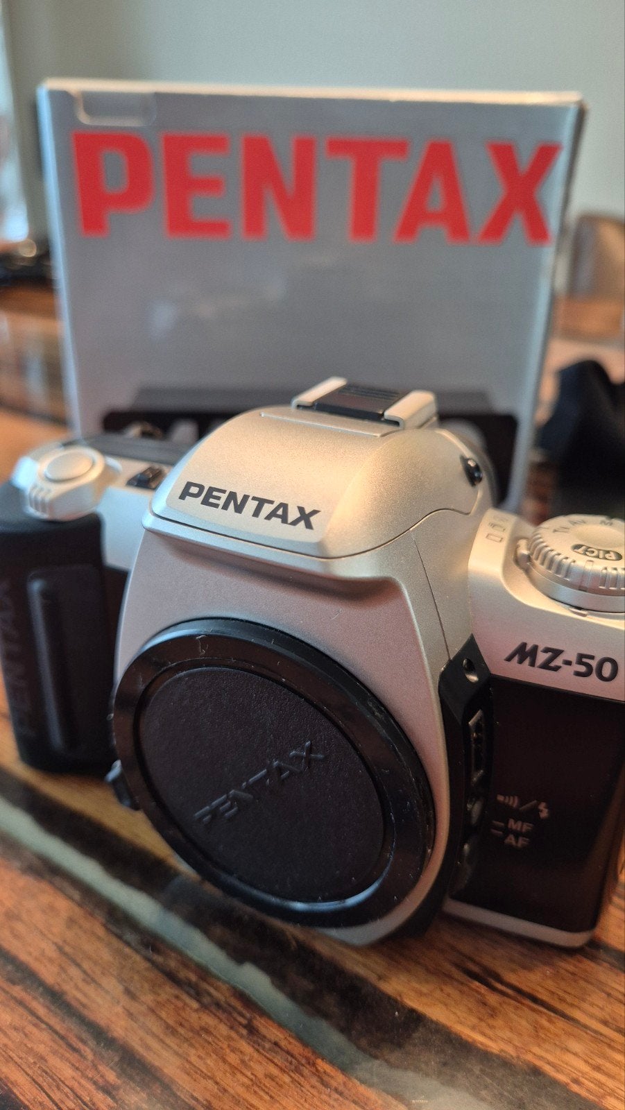 Pentax MZ-50 spiegelreflexcamera - Zo goed als nieuw in doos, Ophalen of Verzenden, Zo goed als nieuw, Spiegelreflex, Pentax
