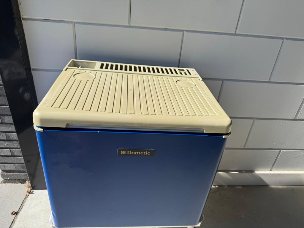 Dometic RC1600 Koelbox - Perfect voor onderweg!, Ophalen of Verzenden, Gebruikt, Koelbox, Elektrisch