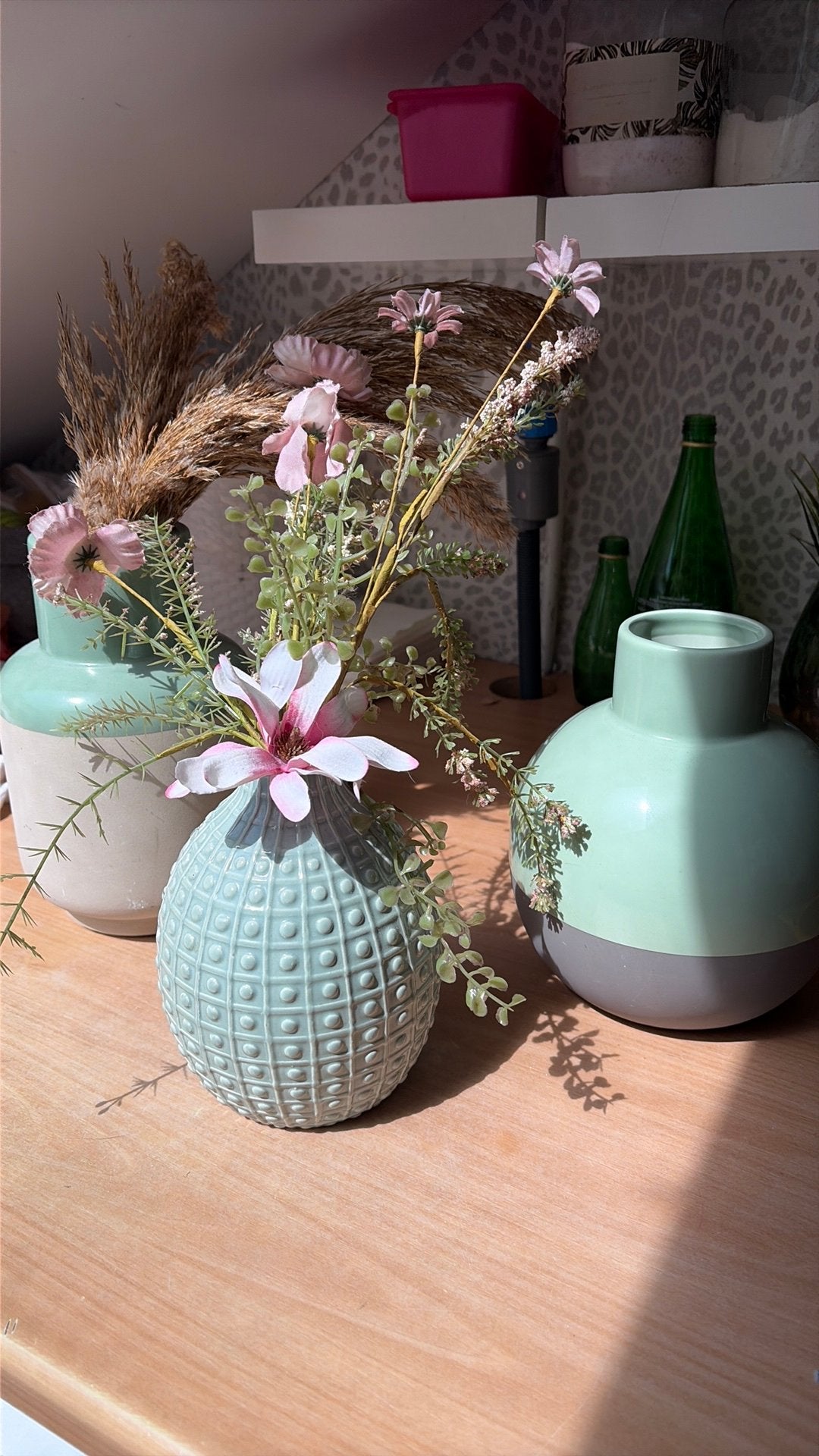 Mint groene vaasjes, Ophalen, Inclusief decoratie, Zo goed als nieuw, Steen/keramiek