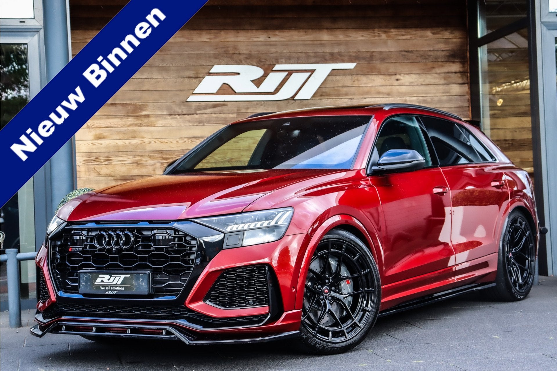 Audi RSQ8 4.0 Quattro *Ceramic/Dynamic plus/4WS/Night/ACC/36, Auto's, 600 pk, Bedrijf, Vierwielaandrijving, 3996 cc