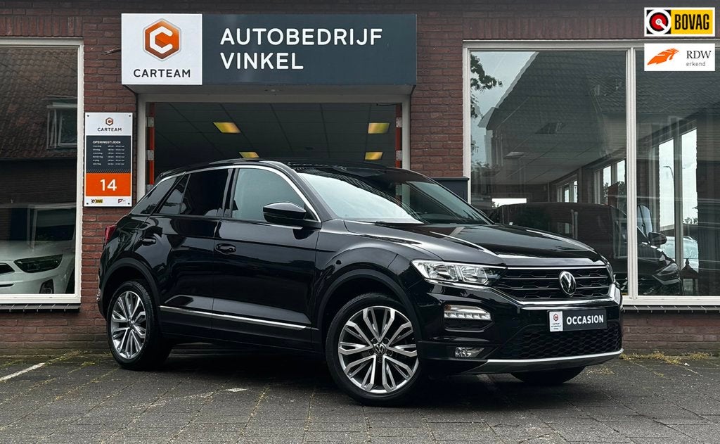 Volkswagen T-Roc 1.5 TSI Style*Automaat*Carplay*Navi*Sport*, Auto's, 4 cilinders, 150 pk, Zwart, Bedrijf