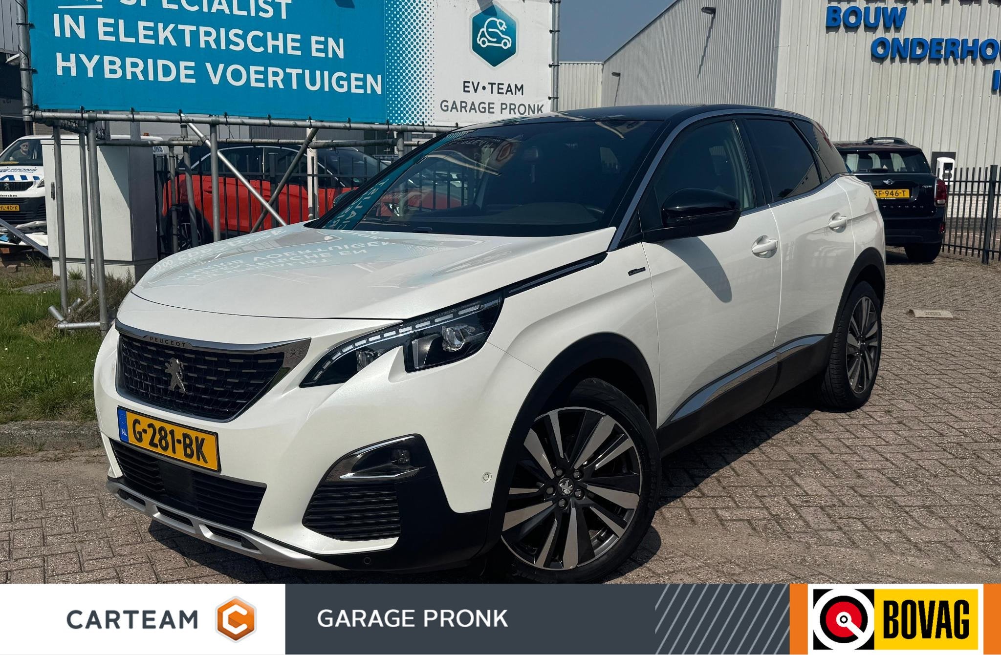 Peugeot 3008 1.2 PureTech GT Line NAVI/CARPLAY/360CAMERA, Auto's, Gebruikt, 1199 cc, Leder en Stof, Origineel Nederlands