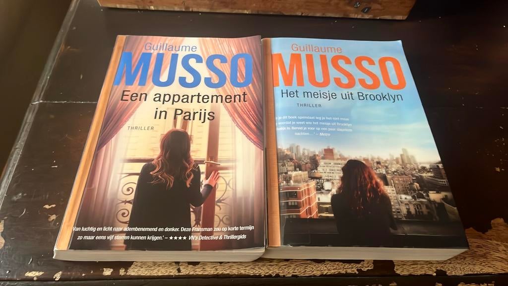 Guillaume Musso Thriller Boeken: Een appartement in Parijs &, Ophalen of Verzenden, Gelezen, Europa overig