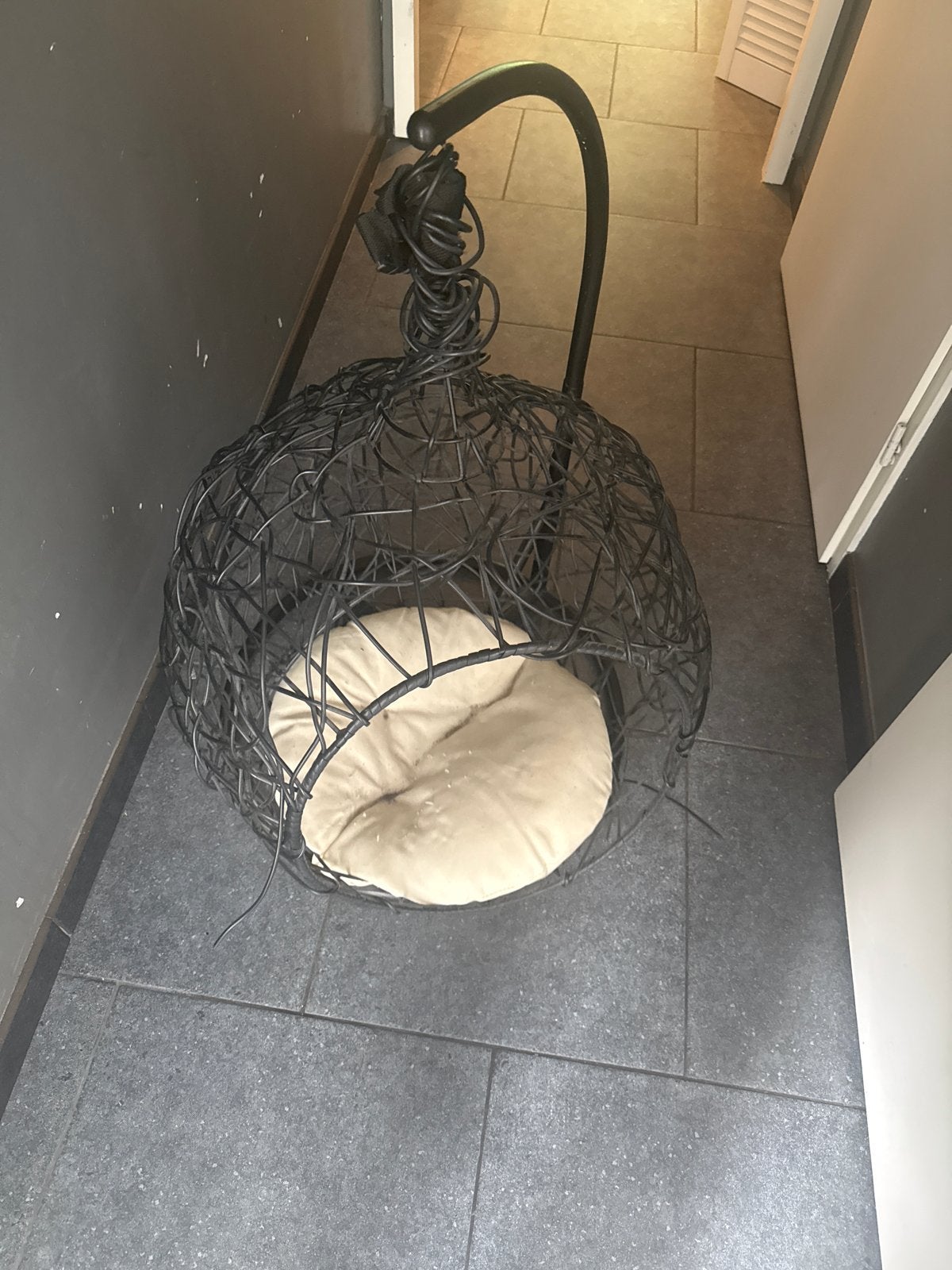 Hangstoel voor huisdier - Zwart metaal met kussen, Metal, Gebruikt, Mwtal, Zwart
