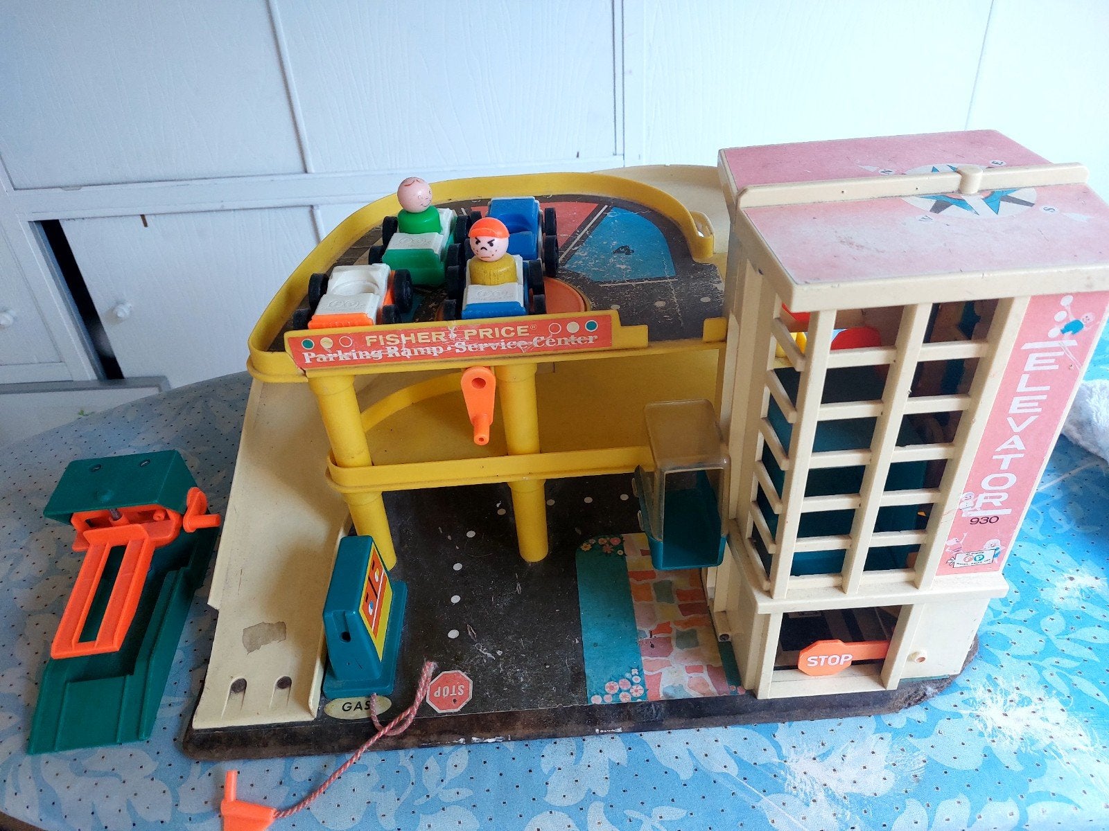 fisher price garage, Ophalen, Gebruikt, Plastic