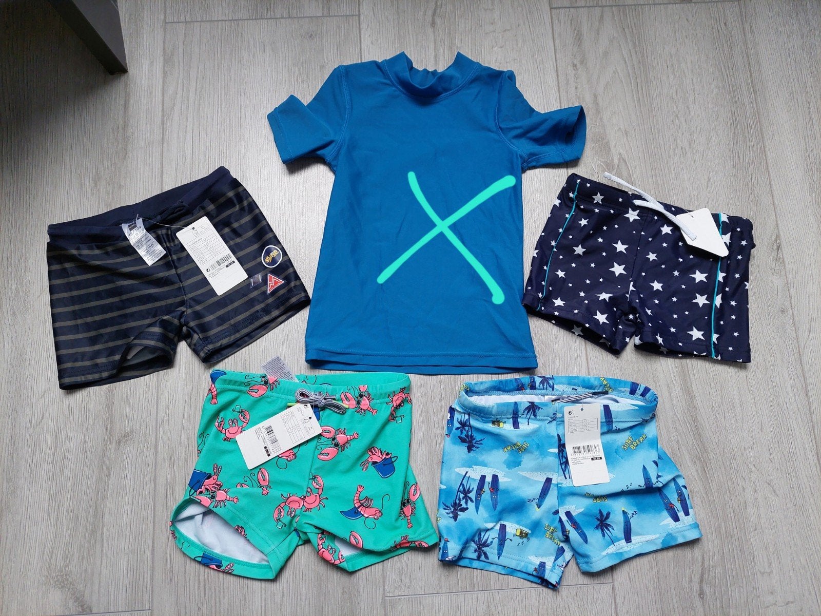 Zwembroeken maat 98/104 jongen zwemshorts zwembroek UV-shirt, Kinderen en Baby's, Ophalen of Verzenden, Nieuw, Jongen, Sport- of Zwemkleding