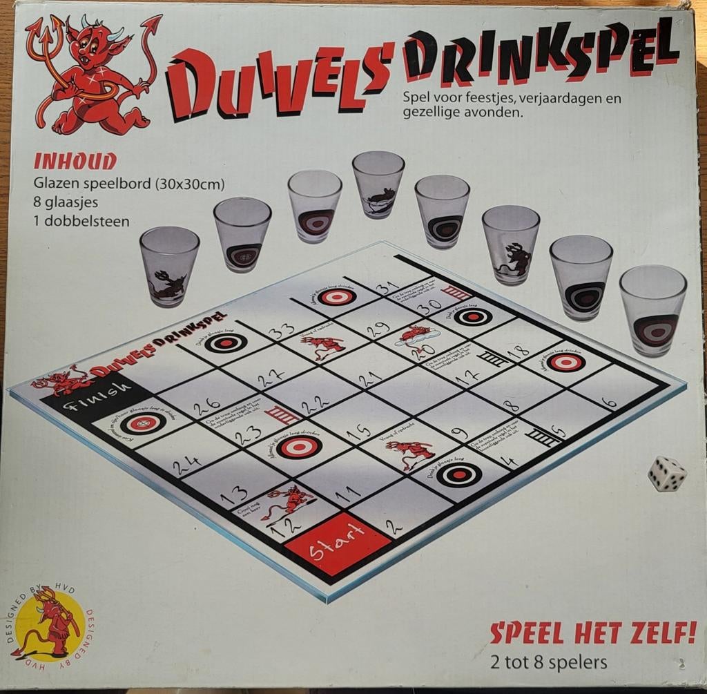 Duivels Drinkspel - Glazen Speelbord met 8 Glaasjes, Vijf spelers of meer, Ophalen of Verzenden, Zo goed als nieuw