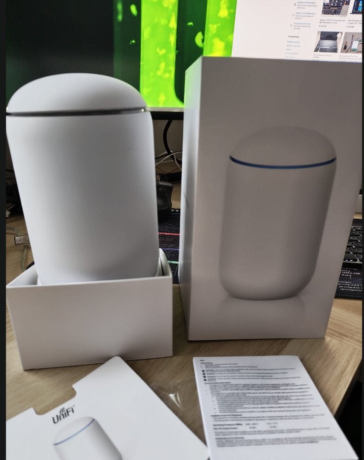 Tekoop: Ubiquiti UniFi Dream Machine (UDM), Computers en Software, Routers en Modems, Verzenden, Zo goed als nieuw, Router, Ubiquiti UniFi