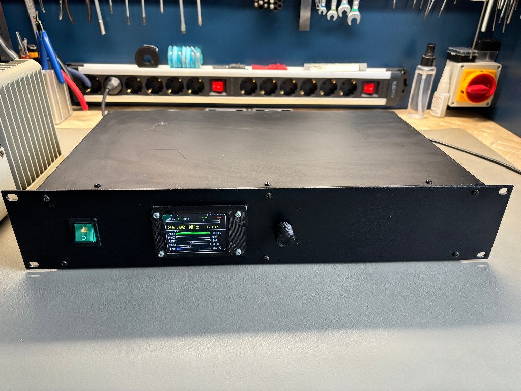 RDVV TFT Stuurzender 80-108 MHz – AFBOUWPROJECT, Telecommunicatie, Zenders en Ontvangers, Ophalen of Verzenden, Nieuw, Zender