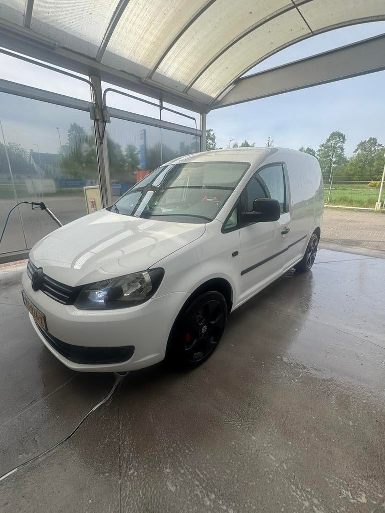 Volkswagen Caddy 1.6 D 2013 motor als nieuw, zeer veel verv!, Voorwielaandrijving, Euro 5, 74 pk, Zwart