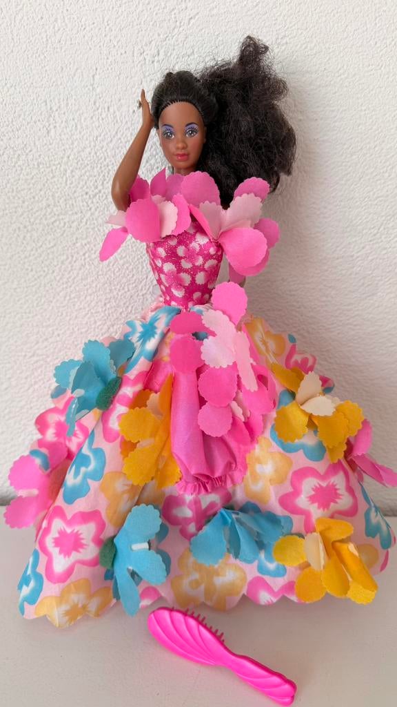 Prachtige Barbie Cristie Blossom Mattel, Ophalen of Verzenden, Zo goed als nieuw, Pop