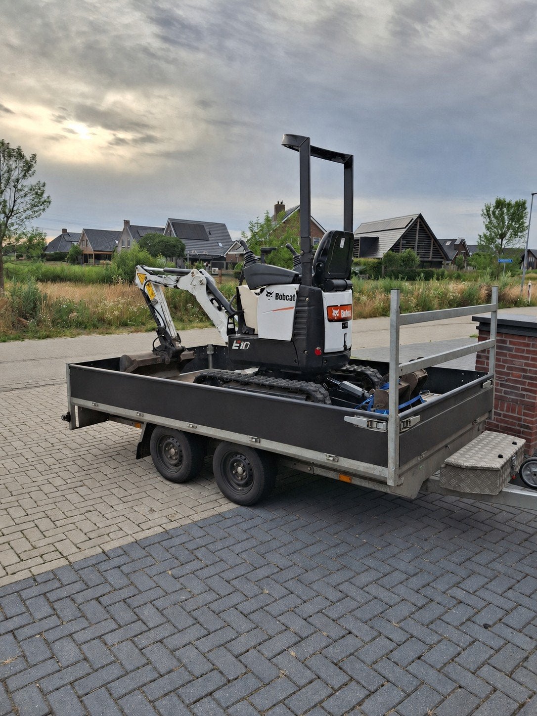 Bobcat e10z 2020, Ophalen, Graafmachine