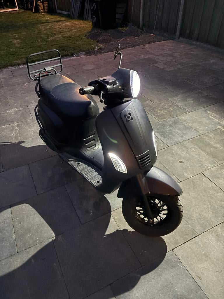 AGM VX50 Scooter - Mat Zwart, Fietsen en Brommers, Brommeronderdelen | Scooters, Gebruikt, Overige merken, Overige typen, Ophalen