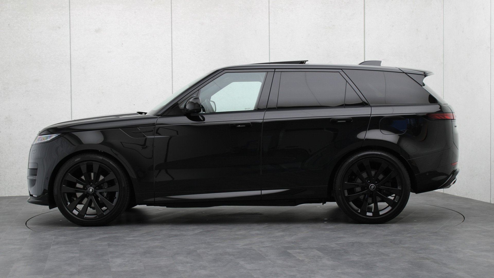 Land Rover Range Rover Sport P460e Dynamic HSE | Meridian 3D, 12 maanden, 3000 kg, Zwart, Bedrijf