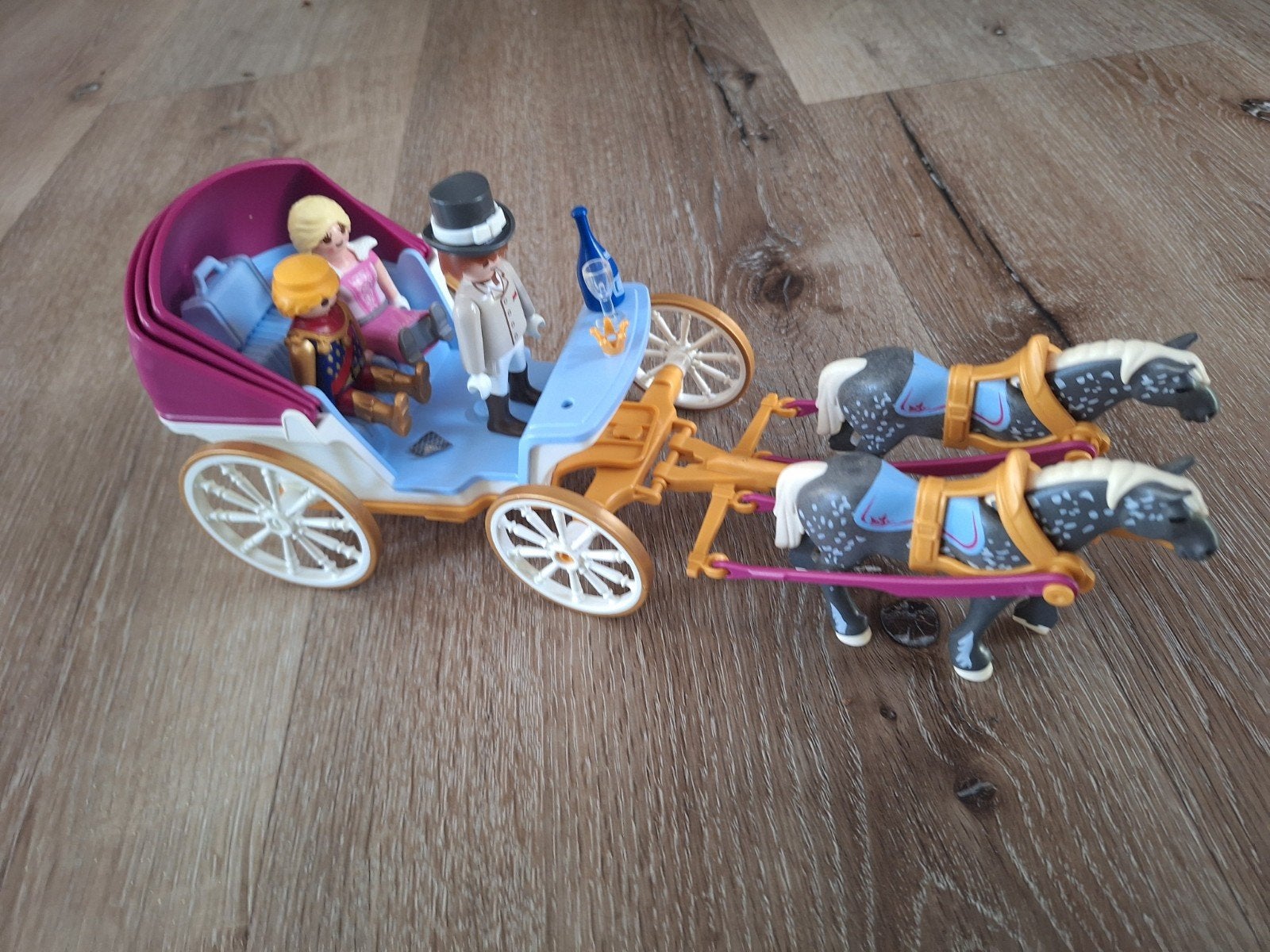 playmobil koets, Ophalen