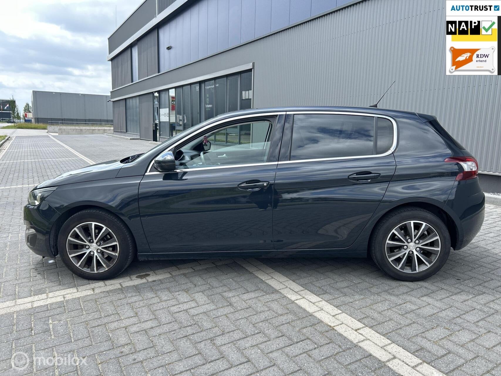 Peugeot 308 1.2 PureTech Allure/APK/CRUISE CONTR/GARANTIE/, Auto's, Voorwielaandrijving, 1199 cc, 1055 kg, Handgeschakeld