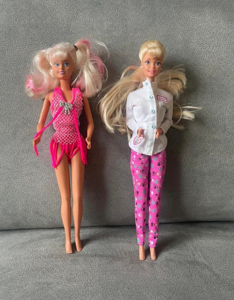 2 Barbiepoppen, Ophalen of Verzenden, Gebruikt, Barbie