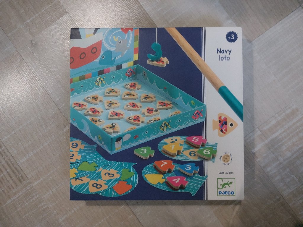 Djeco Navy loto visspel Met houten visjes met metalen ogen, Hobby en Vrije tijd, Een of twee spelers, Ophalen of Verzenden, Zo goed als nieuw