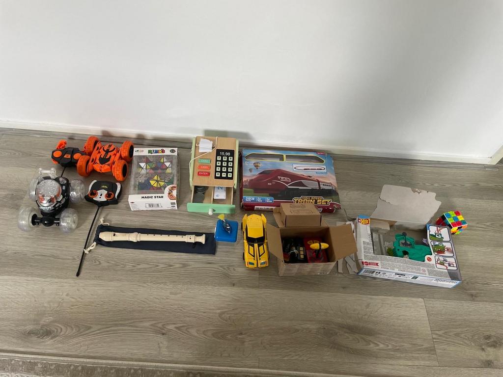 Diverse speelgoedset: auto's, trein, fluit en meer!, Ophalen of Verzenden, Gebruikt, Jongen of Meisje