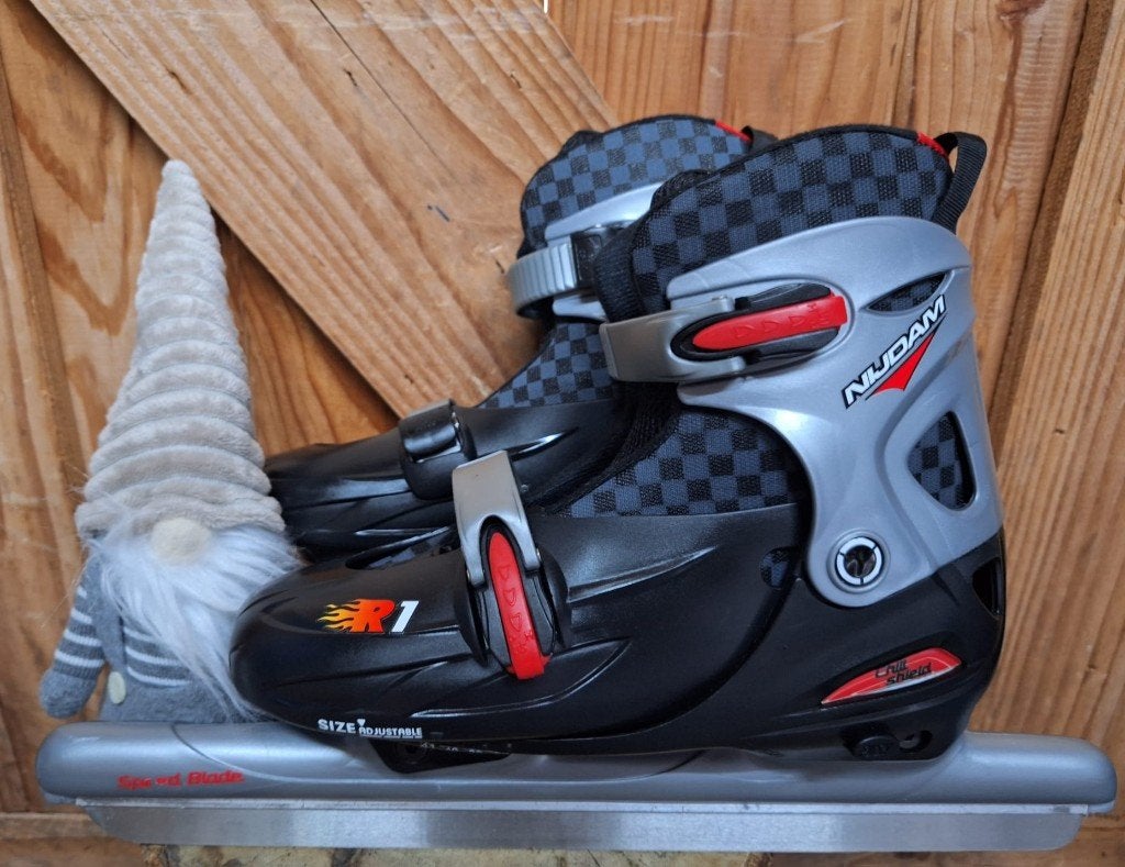 NIJDAM verstelbare schaatsen combinoren mt 38-41 GESLEPEN, Combinoren, Nieuw, Ophalen of Verzenden, Nijdam