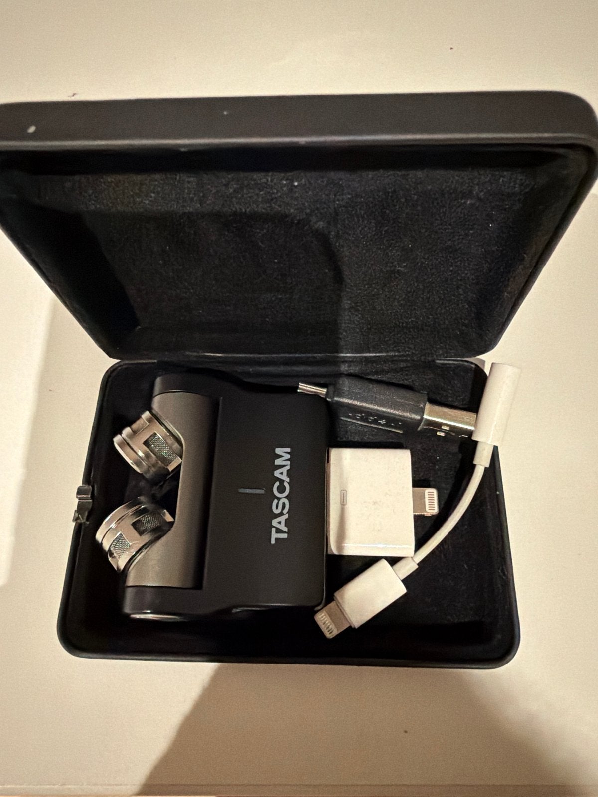 Tascam iM2X X-Y Stereo Condensator Microfoon, Ophalen of Verzenden, Zo goed als nieuw, Studiomicrofoon