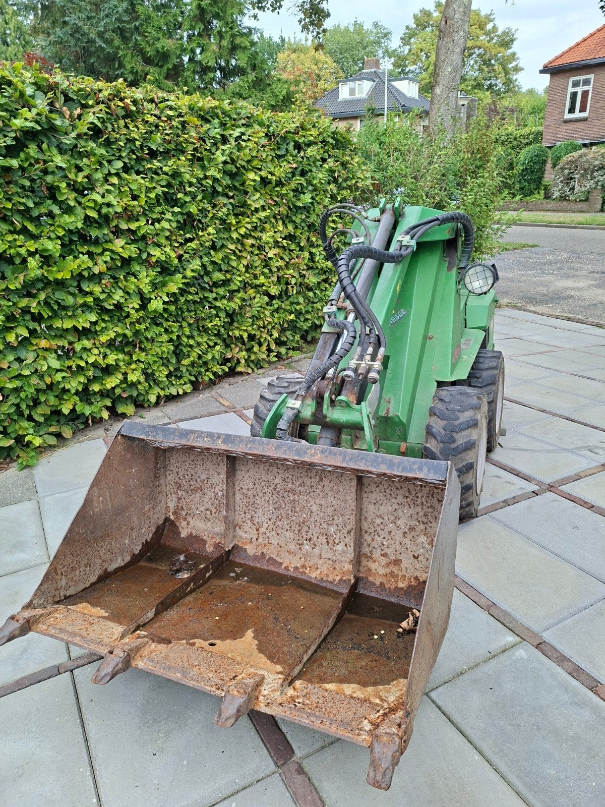 Avant 320S Wiellader met bak en lepels, Ophalen, Wiellader of Shovel