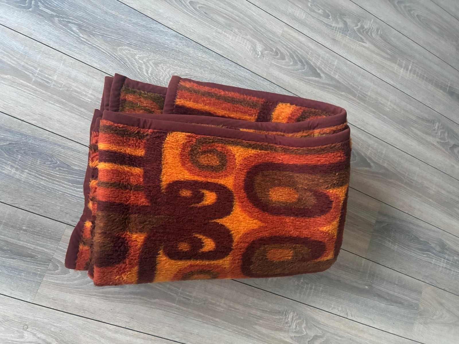 AaBe deken oranje bruin vintage groot 240x174cm, Woondeken, Oranje, Ophalen of Verzenden, Zo goed als nieuw