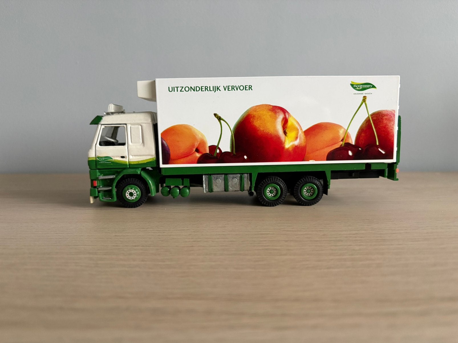 Tekno Scania 143 Dijco Bakwagen, Hobby en Vrije tijd, Modelauto's | 1:50, Ophalen of Verzenden, Zo goed als nieuw, Bus of Vrachtwagen